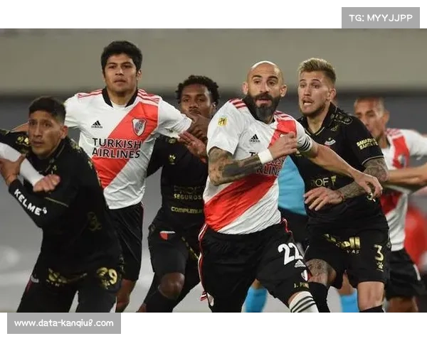 帕纳辛纳科斯曝天价合约细节 纳恩奖金与欧冠成绩紧密关联